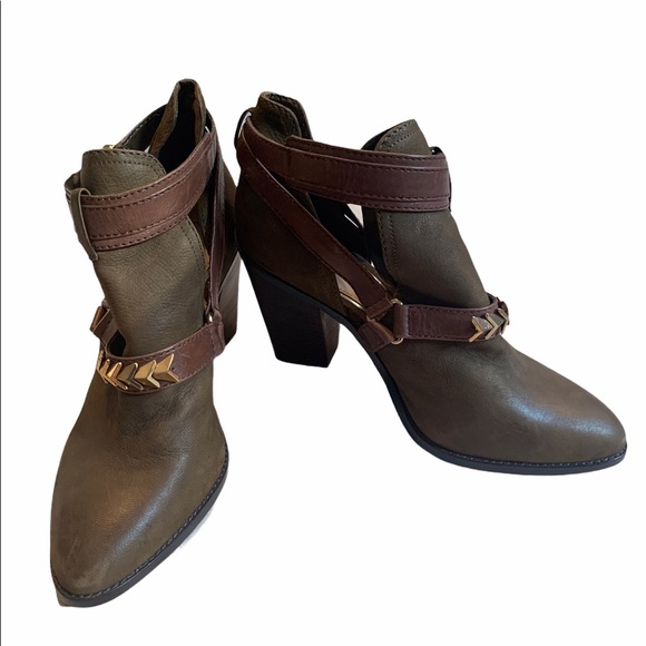 Gianni Bini Derryn Booties, Sz 10 - Picture 2 of 10